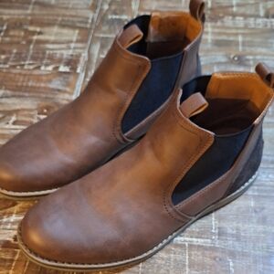 Izod Memory Foam Mens Boots Size 12 Mid Cut Leather/Man Made Shoes Brown Color